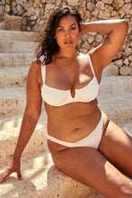 Load image into Gallery viewer, Voluptuous Byron Bottom - White Rib
